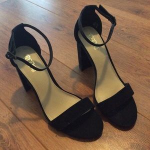 Never Worn!! Black Suede Heels